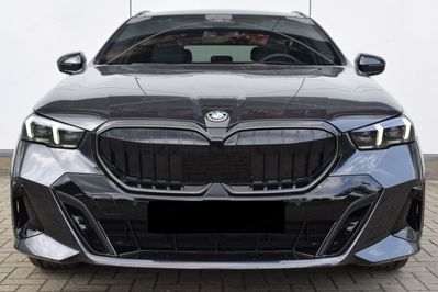 BMW Seria 5 Touring 520d xDrive M Sport