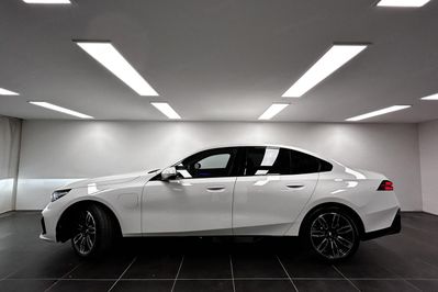 BMW Seria 5 530e xDrive M Sport