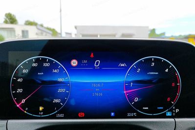 Mercedes Klasa E 220 d 4MATIC AMG Line