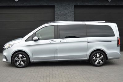 Mercedes V Klasa V250d Długi Style 9G-Tronic