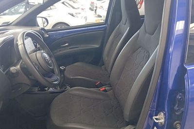 Toyota Aygo X 1.0 VVT-i Executive