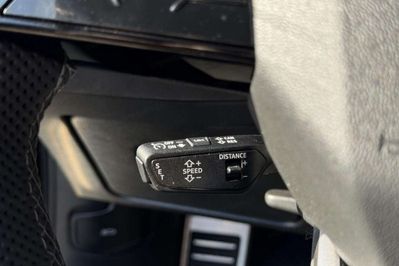 Audi A6 e-Hybrid quattro S line Avant