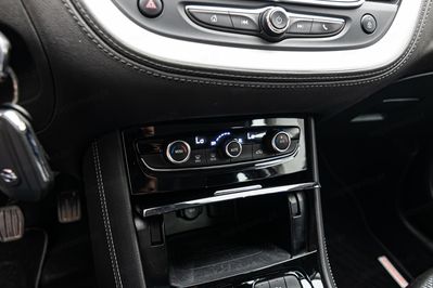 Opel Grandland X 1.2 T Edition