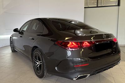 Mercedes Klasa E 220 d 4-Matic AMG