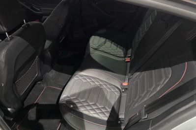 Ford Focus EcoBoost mHEV ST-Line