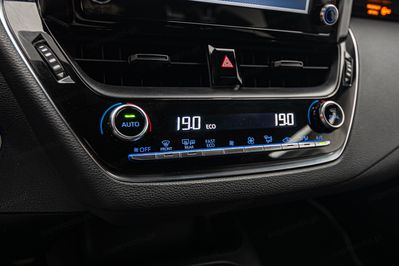 Toyota Corolla 1.8 Hybrid Active