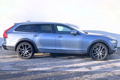 Volvo V90 Cross Country D5 AWD Pro