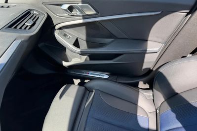 BMW Seria 2 Gran Coupe 220d xDrive M Sport
