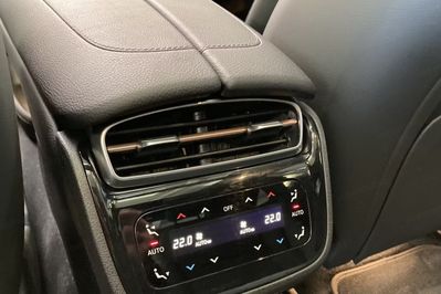 Mercedes EQE 350 4-Matic AMG Line