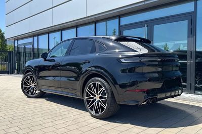 Porsche Cayenne Coupe Black Edition