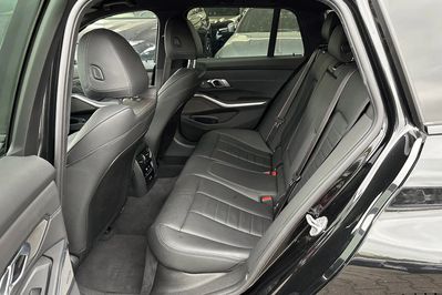 BMW Seria 3 Touring 320d xDrive M Sport