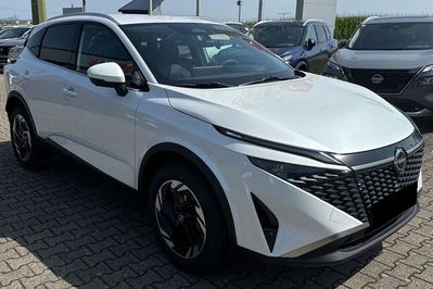 Nissan Qashqai N-Connecta Xtronic 1.3 DIG-T mHEV