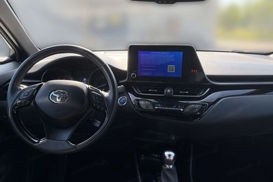Toyota C-HR 1.8 Hybrid Style