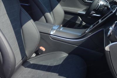 Mercedes Klasa C 200 4-Matic AMG