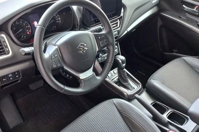 Suzuki S-Cross 1.5 Strong Hybrid Elegance AGS
