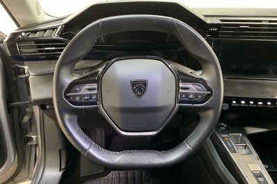 Peugeot 308 Allure Pack 1.5 BlueHDI EAT8