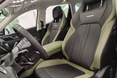 Hongqi HS3 1.5T FWD