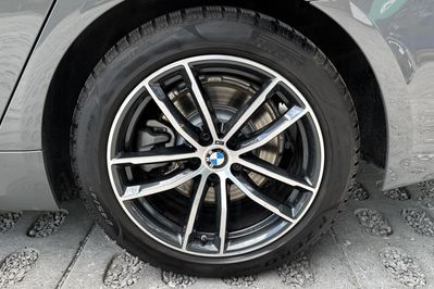 BMW Seria 5 520d xDrive M Sport