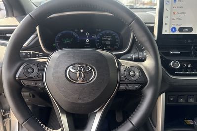 Toyota Corolla Cross Hybrid Style