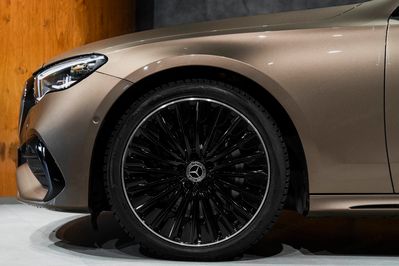 Mercedes Klasa E 220 d 4-Matic AMG