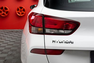 Hyundai i30 1.5 T-GDI 48V Smart DCT