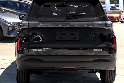 Chery Tiggo 4 Prestige 1.5 T-GDI HEV DHT