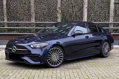 Mercedes Klasa C 200 4-Matic AMG