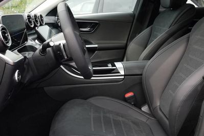 Mercedes Klasa C 220 d  4-Matic AMG