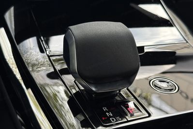 Land Rover Range Rover Sport D300 Dynamic SE