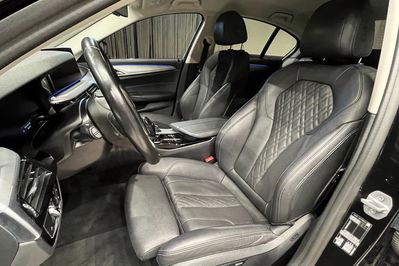 BMW Seria 5 520d aut