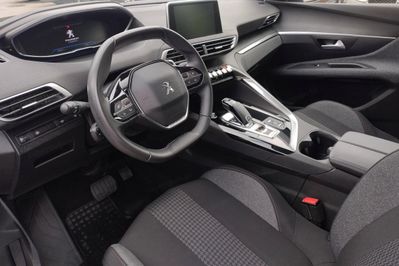 Peugeot 3008 Active Pack 1.2 PureTech  S&S EAT8