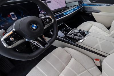 BMW Seria 7 740d xDrive M Sport