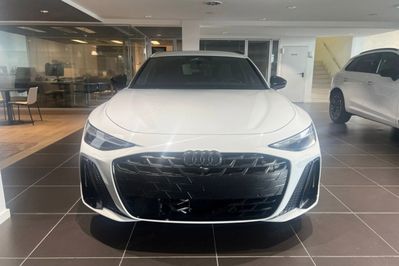 Audi A6 TDI quattro S line Avant