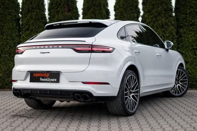 Porsche Cayenne Standard