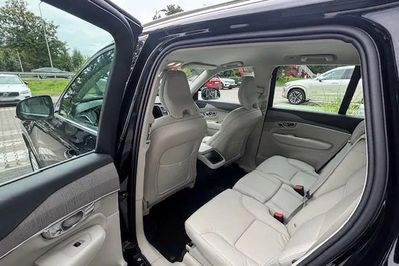 Volvo XC90 B5 B AWD Core 7os aut
