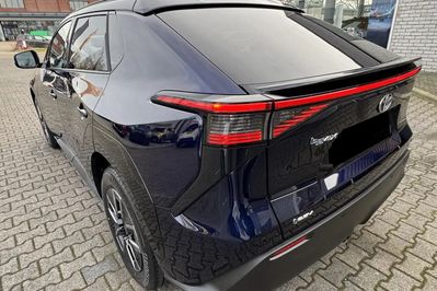 Toyota bZ4X Style EV