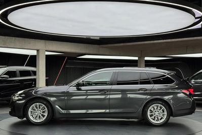 BMW Seria 5 Touring 520i