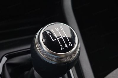 Renault Clio 1.0 TCe Equilibre