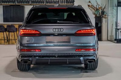 Audi Q7 50 TDI quattro S Line