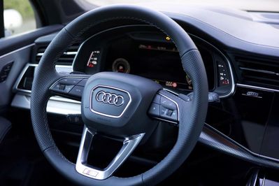 Audi Q7 60 TFSI e quattro S Line