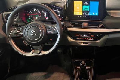 Suzuki Swift 1.2 Dualjet SHVS Premium Plus