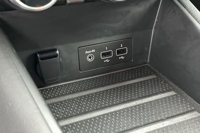 Renault Captur RS Line 1.6 E-Tech Hybrid AT