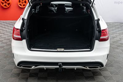 Mercedes Klasa C C 300 2.0  9G-TRONIC