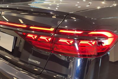 Audi A8 50 TDI quattro