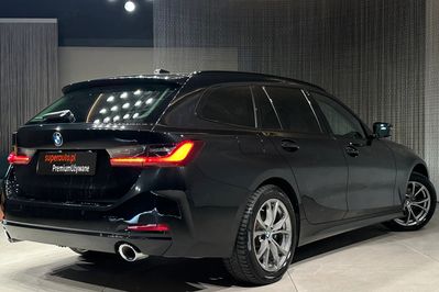 BMW Seria 3 320d xDrive mHEV aut