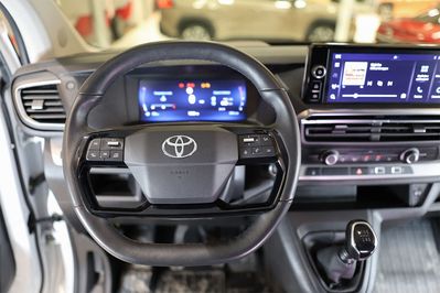 Toyota Proace Verso Long L2H1 Business