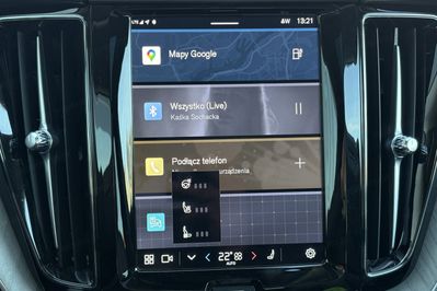 Volvo XC60 T6 Plug-In Hybrid AWD Ultra Bright aut