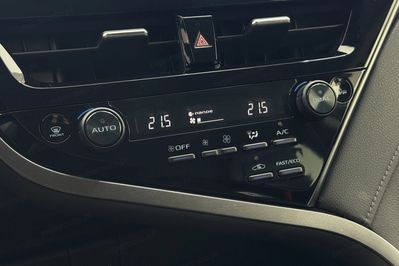 Toyota Camry 2.5 Hybrid Executive