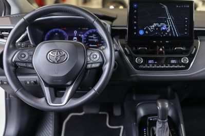 Toyota Corolla 1.8 Hybrid Comfort