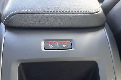 Volvo XC60 B5 B AWD Plus Black Edition